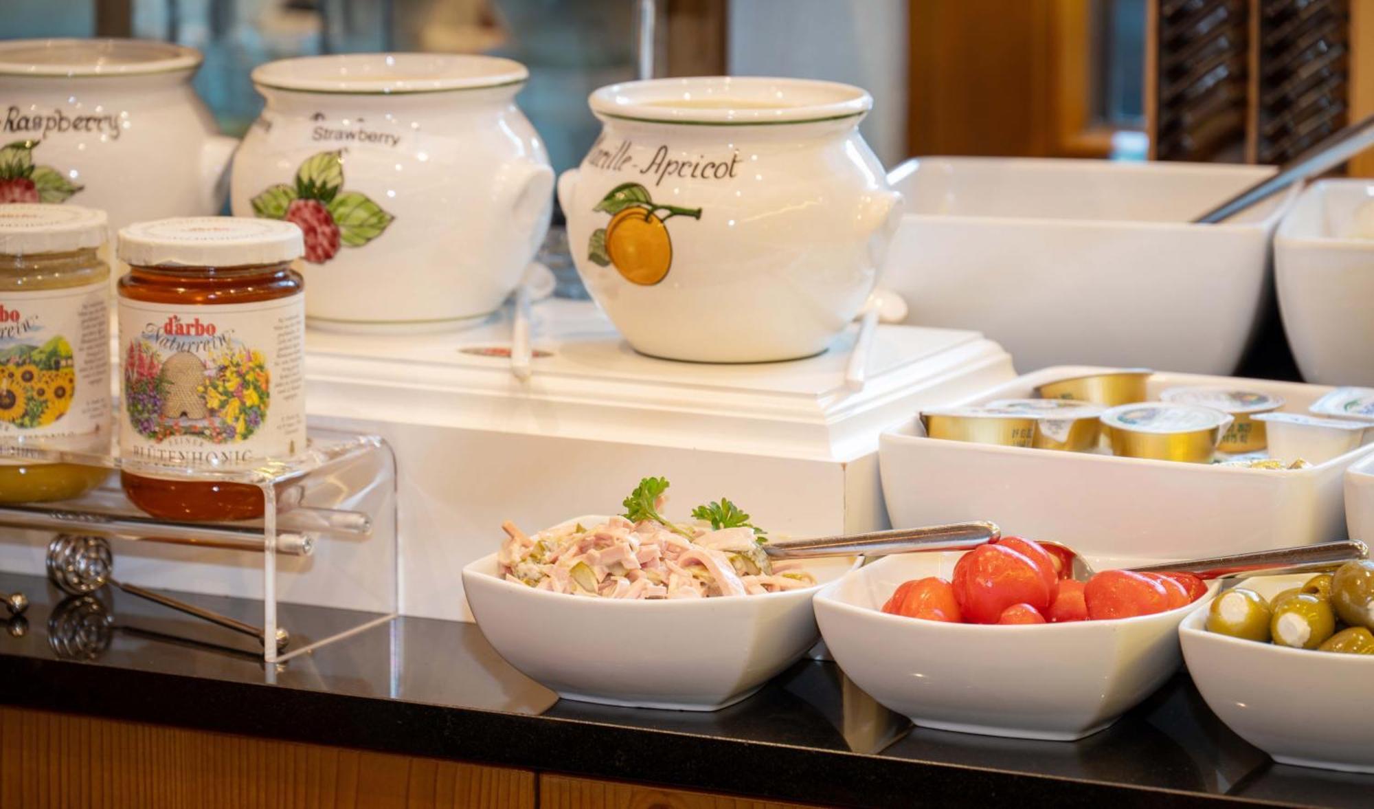 Eggerstueberl Hotel Ischgl Eksteriør billede